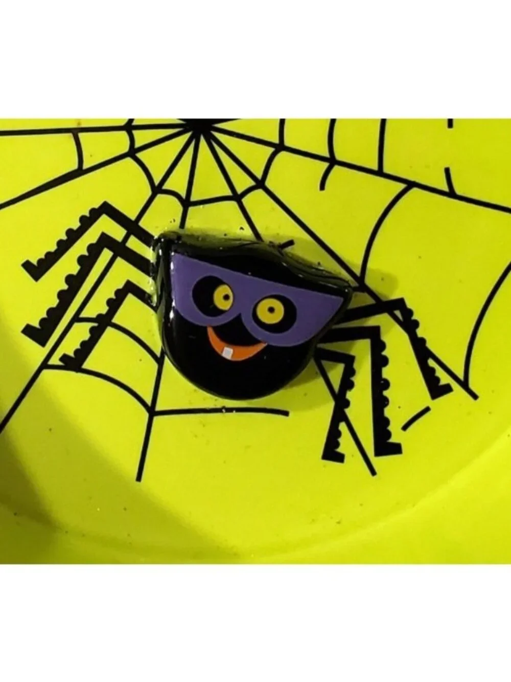 Hallmark ceramic HALLOWEEN CANDY DISH serving BOWL spider web eek boo scary word